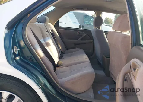 1998 Toyota Camry Le из США, поврежденный, VIN JT2BG22K7W0127473